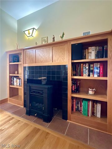 419 Secrist Lane, Girard, OH 44420