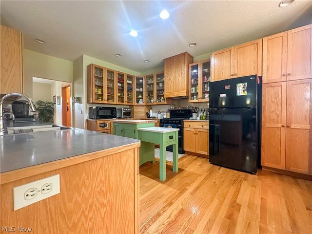 419 Secrist Lane, Girard, OH 44420