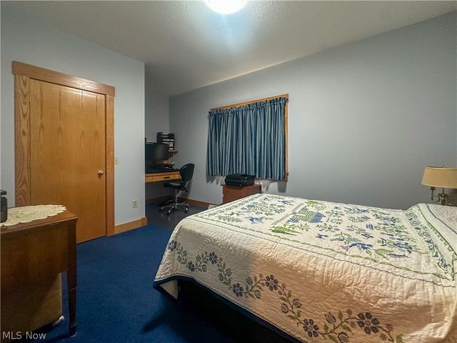 419 Secrist Lane, Girard, OH 44420