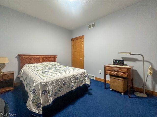 419 Secrist Lane, Girard, OH 44420