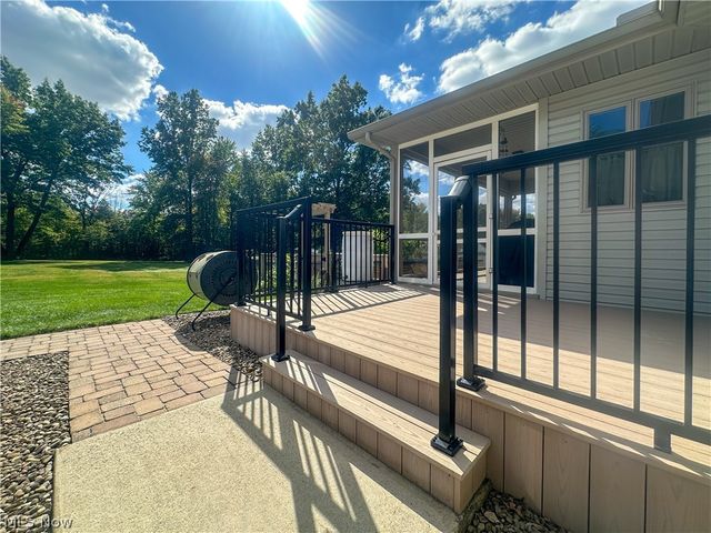 419 Secrist Lane, Girard, OH 44420