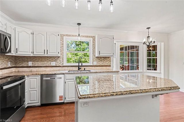 4095 Benton Creek Drive, Winston-salem, NC 27106