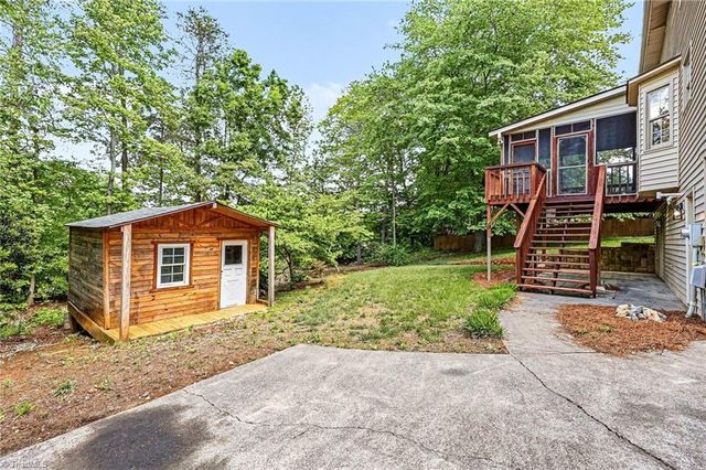 4095 Benton Creek Drive, Winston-salem, NC 27106