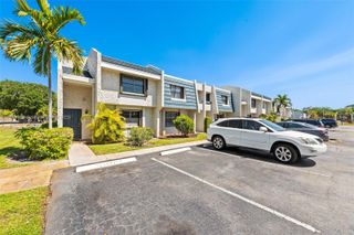 2601 N 40th Ave A-9, Hollywood, FL 33021