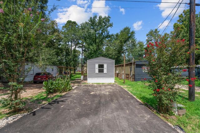 14257 E Ravine Run, Willis, TX 77318