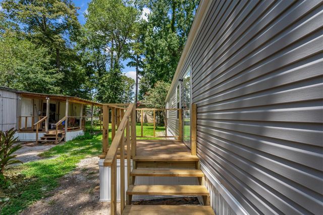 14257 E Ravine Run, Willis, TX 77318