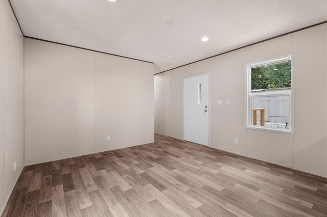 14257 E Ravine Run, Willis, TX 77318