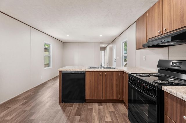 14257 E Ravine Run, Willis, TX 77318