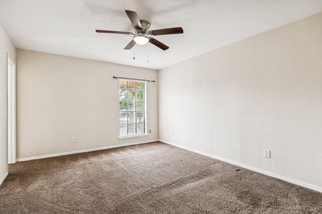 3013 Bee Cave Drive, Missouri City, TX 77459