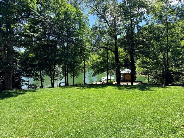 2576 S Glen Cove, Martinsville, IN 46151