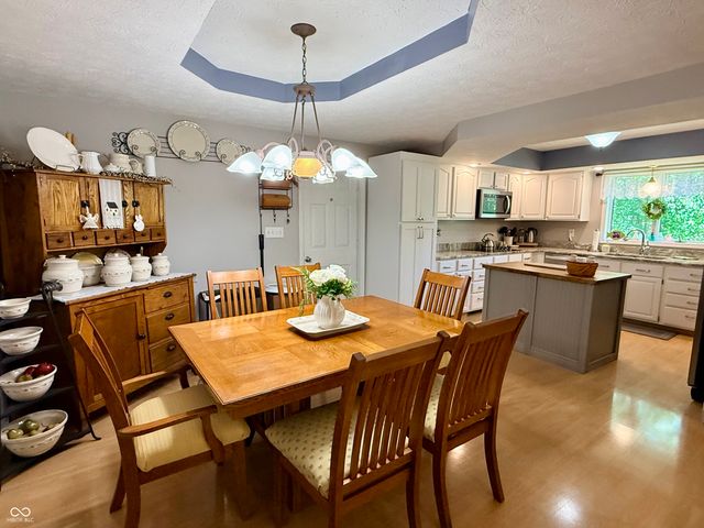 2576 S Glen Cove, Martinsville, IN 46151