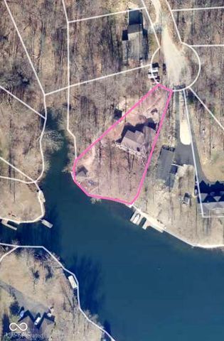 2576 S Glen Cove, Martinsville, IN 46151