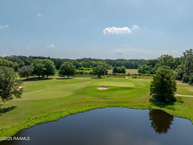 112 Wateredge Circle, Carencro, LA 70520