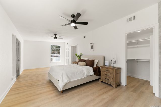 670 Quail Run, Lytle, TX 78052