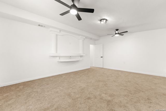 670 Quail Run, Lytle, TX 78052