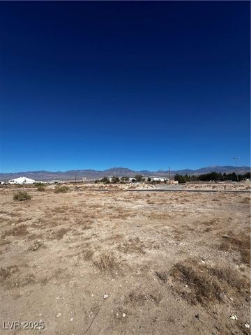 230 North Whitney Lane, Pahrump, NV 89060