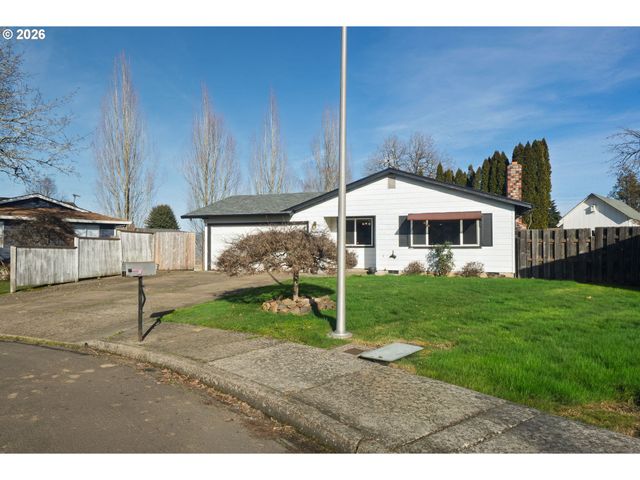 535 Ne 26TH Ct, Mc Minnville, OR 97128