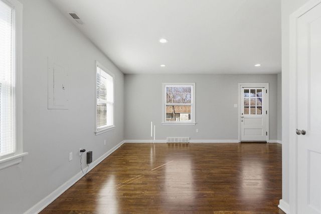 708 DONNELLY AVE, Columbia, MO 65203