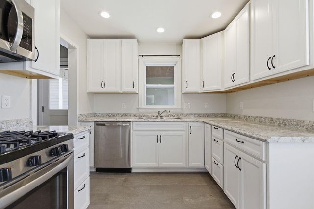 708 DONNELLY AVE, Columbia, MO 65203