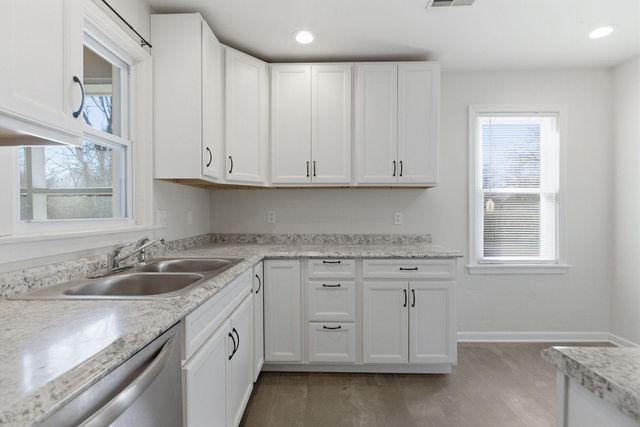 708 DONNELLY AVE, Columbia, MO 65203