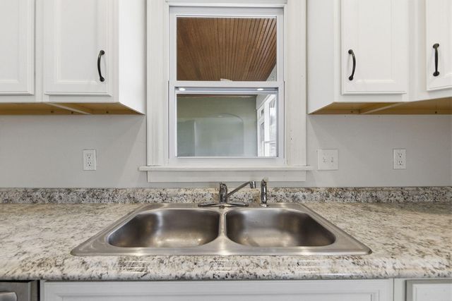 708 DONNELLY AVE, Columbia, MO 65203