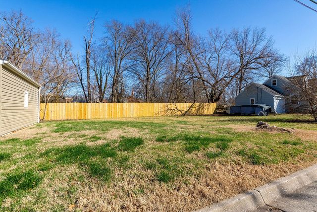 708 DONNELLY AVE, Columbia, MO 65203