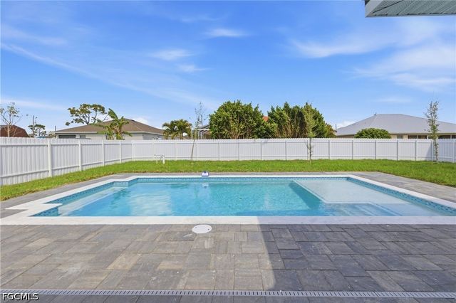 2813 NW 21st AVE, Cape Coral, FL 33993