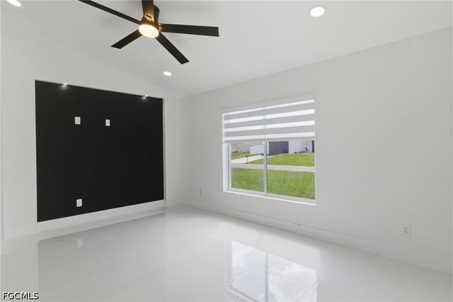 2813 NW 21st AVE, Cape Coral, FL 33993