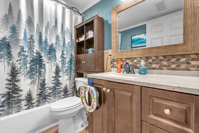 200 Arrowhead Trail, Chesterton, IN 46304