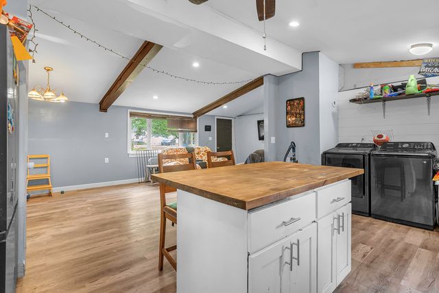 200 Arrowhead Trail, Chesterton, IN 46304