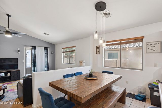 14213 N Maize Farm Avenue, Marana, AZ 85658