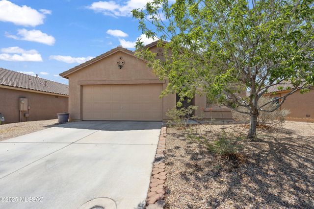 14213 N Maize Farm Avenue, Marana, AZ 85658