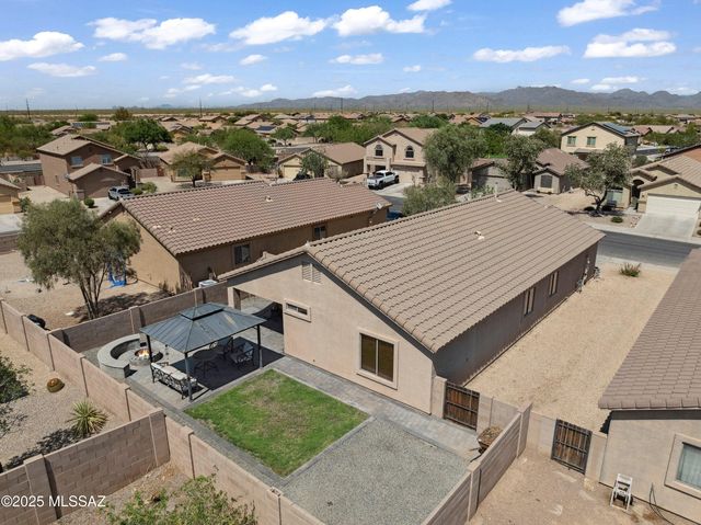 14213 N Maize Farm Avenue, Marana, AZ 85658