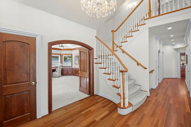 15217 Sobey Road, Saratoga, CA 95070