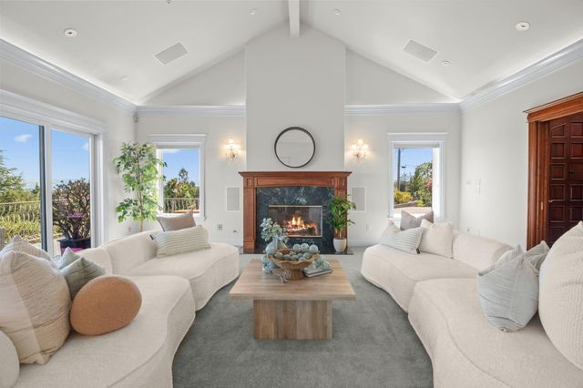 15217 Sobey Road, Saratoga, CA 95070