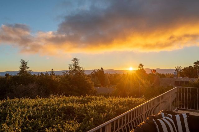 15217 Sobey Road, Saratoga, CA 95070