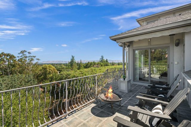 15217 Sobey Road, Saratoga, CA 95070