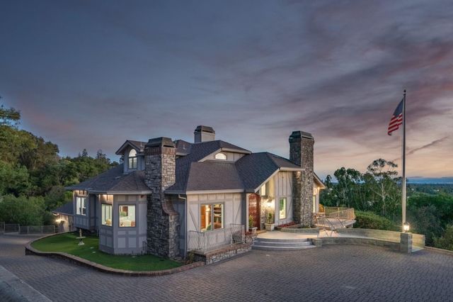 15217 Sobey Road, Saratoga, CA 95070