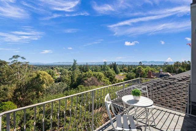 15217 Sobey Road, Saratoga, CA 95070