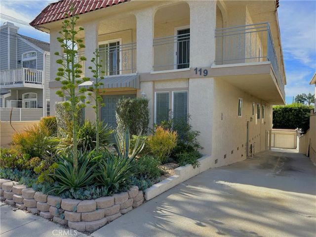 119 S Lucia Avenue 2, Redondo Beach, CA 90277