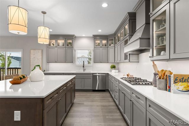 2 Pin Oak at Deer Meadows, Sullivan, MO 63084