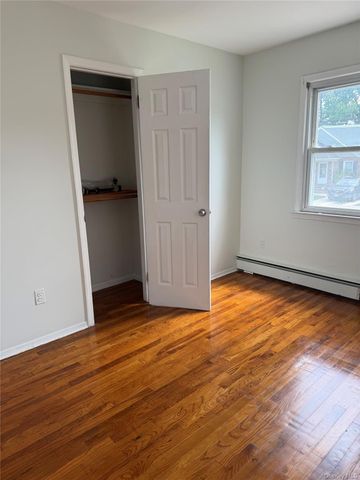 7 Jefferson Avenue 1, Valley Stream, NY 11580