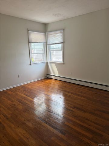 7 Jefferson Avenue 1, Valley Stream, NY 11580