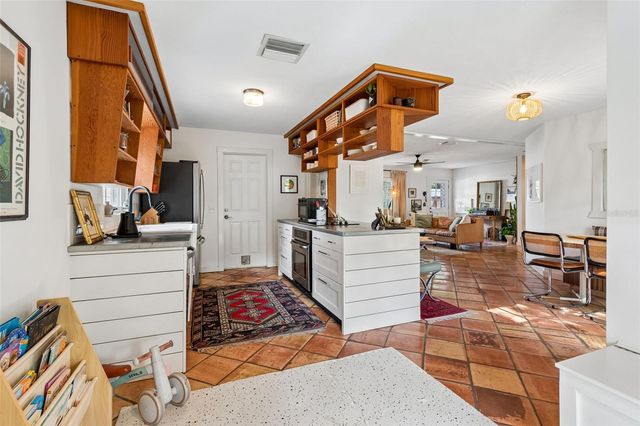118 HORST ROAD, Brandon, FL 33510