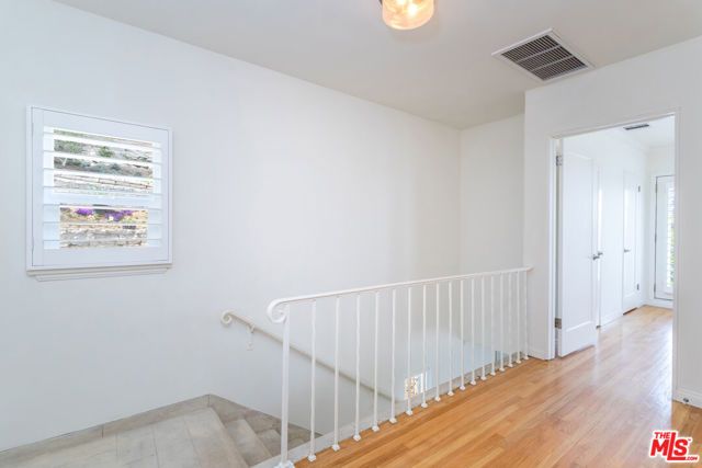 1541 Selma Drive, Los Angeles, CA 90046