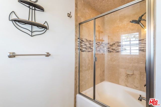 1541 Selma Drive, Los Angeles, CA 90046