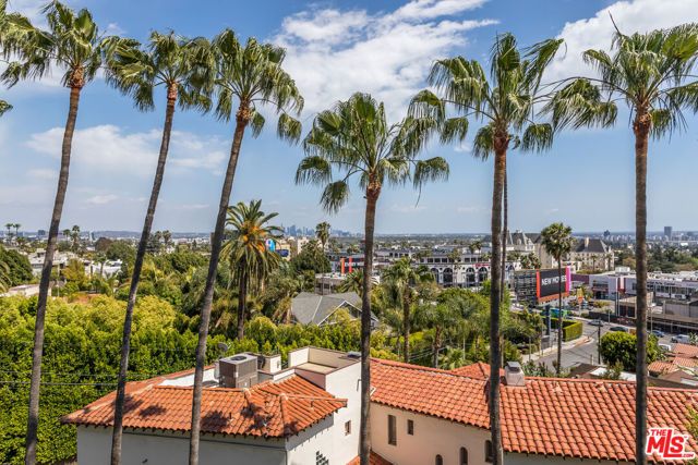 1541 Selma Drive, Los Angeles, CA 90046