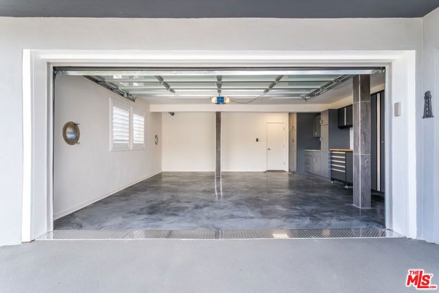 1541 Selma Drive, Los Angeles, CA 90046