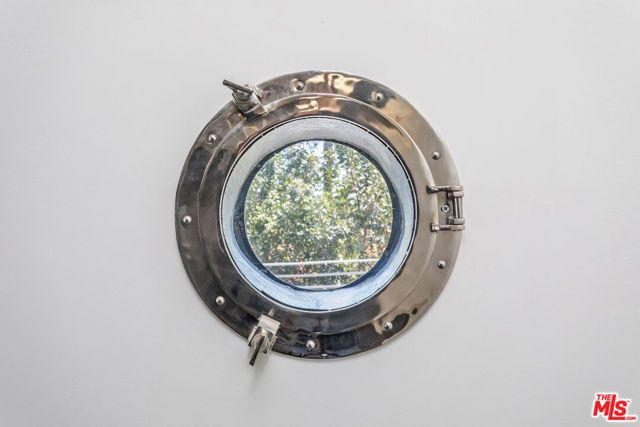 1541 Selma Drive, Los Angeles, CA 90046