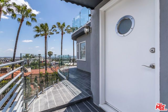 1541 Selma Drive, Los Angeles, CA 90046